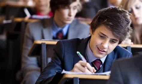 英國(guó)留學(xué)熱門專業(yè)Alevel科目選擇推薦